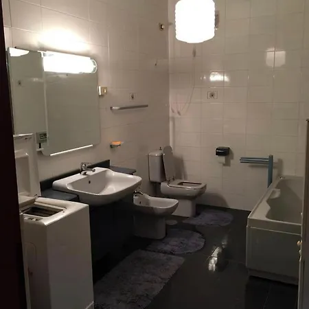 In Sulle Colline Di Torino